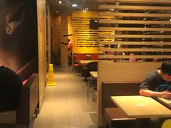 卡座-麦当劳(杭州西湖银泰百货店)