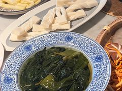 -尚尚仙·酸汤猪手·猪肚鸡火锅(华联万柳购物中心店)