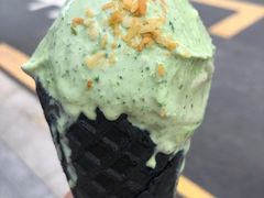 羽衣甘蓝冰淇淋-蔻蔻椰·鲜萃椰子水(COCO Park店)
