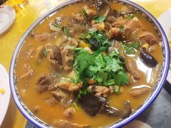 -华龙特色大骨鸡农家菜馆