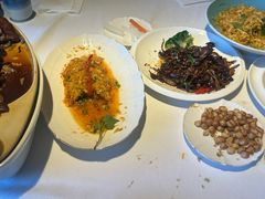 -八府香鸭·啫啫煲(华山路店)