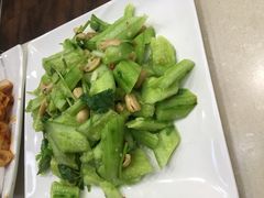 拍黄瓜-白玉串城(南六中路店)