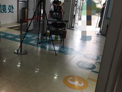 -同仁验光配镜(中心店)