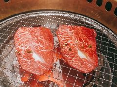 -山川小町·极番烧肉(新地假日广场店)
