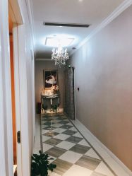 -蕾蕾美颜美容美体