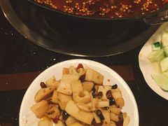 -鸿顺老铁锅美蛙鱼府(解放碑店)