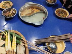 -马路边边串串香(一匡街店)