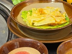 -阿山卓·野生菌火锅·纳西火塘烤肉