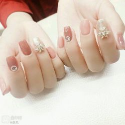 -Halo美甲美睫