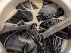 椰汁龟苓膏-仁信老铺甜品(北京路店)