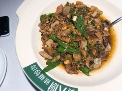 -费大厨辣椒炒肉(黄兴中心广场店)