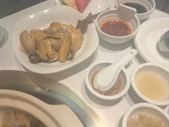 -天宜隆蘑菇宴火锅(石景山旗舰店)