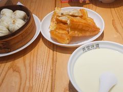 -弄堂咪道-饭香·面香·馄饨香(汇锦广场店)