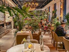 -Osteria Garden 生蚝花园餐厅(原进贤路店)