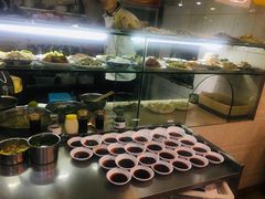 -周家大连水饺(美专校街店)