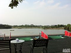 -银涛高尔夫练习场(徐泾店)
