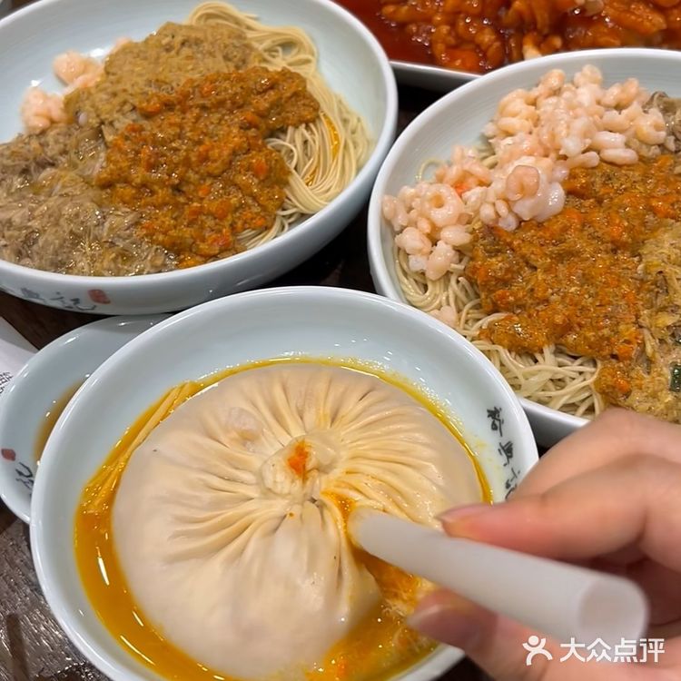 🔥这个夏天的“吃货”新宠!碳烤大鱿鱼🍽️