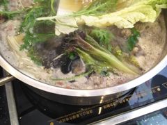 -鼎盛山海火锅(北戴河刘庄夜市老虎石浴场店)