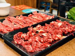 吊龙伴-幸运牛汕头小黄牛牛肉火锅(梅林店)