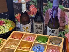 -山川小町·极番烧肉(新地假日广场店)
