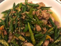 蔼若春小炒鸡-蔼若春.传承三十年云南菜(金碧公园店)