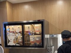 -霸王茶姬(南强街店)