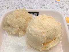 -满记甜品(南京虹悦城三店)