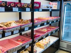 -红宝石·鲜奶小方·海派西点房(丰庄店)