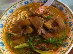 -金杨拉面王小吃面馆·牛三宝面·红烧牛肉粉