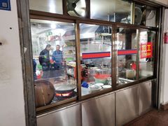 -建国蚵煎蚵面