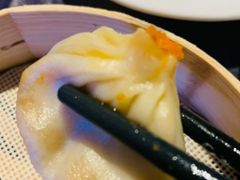 蟹肉鲜肉小笼-蟹榭·本帮江浙菜·蟹宴(五角场合生汇商场店)