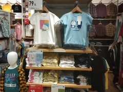 -优衣库(上海虹口龙之梦店)