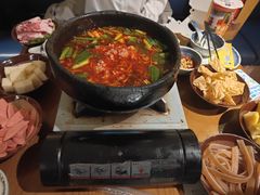 -包整·丝娃娃(一览甲秀楼风景店)