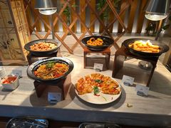 -万荟轩海鲜·粤式点心自助餐厅(蓝海风万怡酒店)