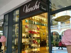 -VENCHI 闻绮(上海佛罗伦萨小镇店)
