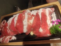-湊湊火锅·茶憩(杭州湖滨银泰in77店)