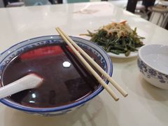 -白阿婆过油肉拌面·大盘鸡