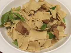 辣椒炒豆皮-小土豆北方菜馆(文慧园店)