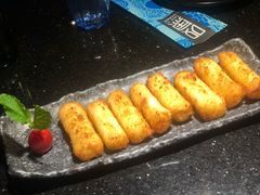 -叹鱼风尚烤鱼餐厅