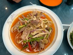 -乡村馕坑肉·烧烤·新疆菜·本地人更爱吃(阿勒泰首店)
