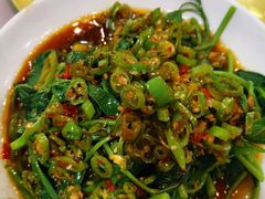 剁椒藤菜-洪霞餐馆
