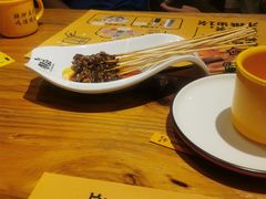 -喝丢一只鞋海鲜烧烤·海肠捞饭(文体街店)