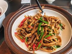 -连鹭海鲜·海肠捞饭·海胆饭(星海店)