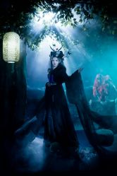 点击看大图 -九月鹰飞汉服摄影工作室