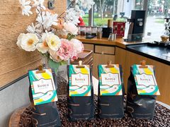 -星巴克臻选(杭州嘉里中心1F店)