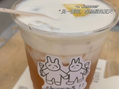 -HUGS coffee(东区店)