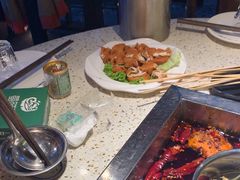 -二荆条·蜀鲜汇城市森林火锅