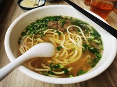 經典牛肉麵-夏雪花·手工拉面(南油店)