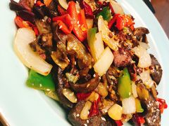 -品味新疆民族风味餐厅(东方今典店)