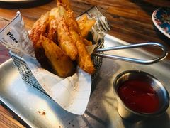 薯角-I HOLIC艾豪丽披萨(KKone店)